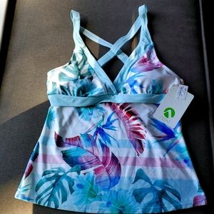 NWT Next Hawaiian Dream Tankini Swim Top